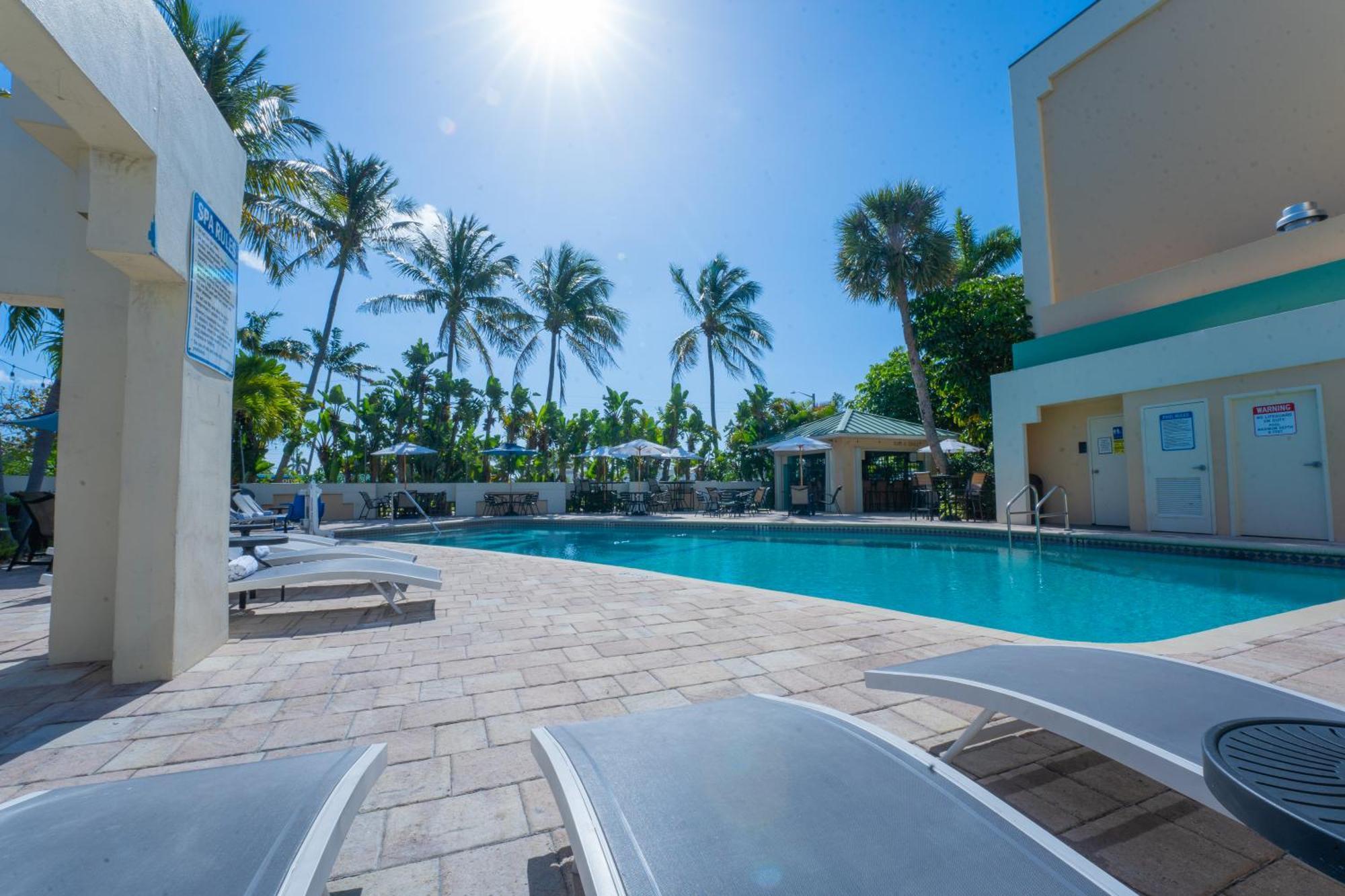 Hotel Boca Plaza à Boca Raton Extérieur photo