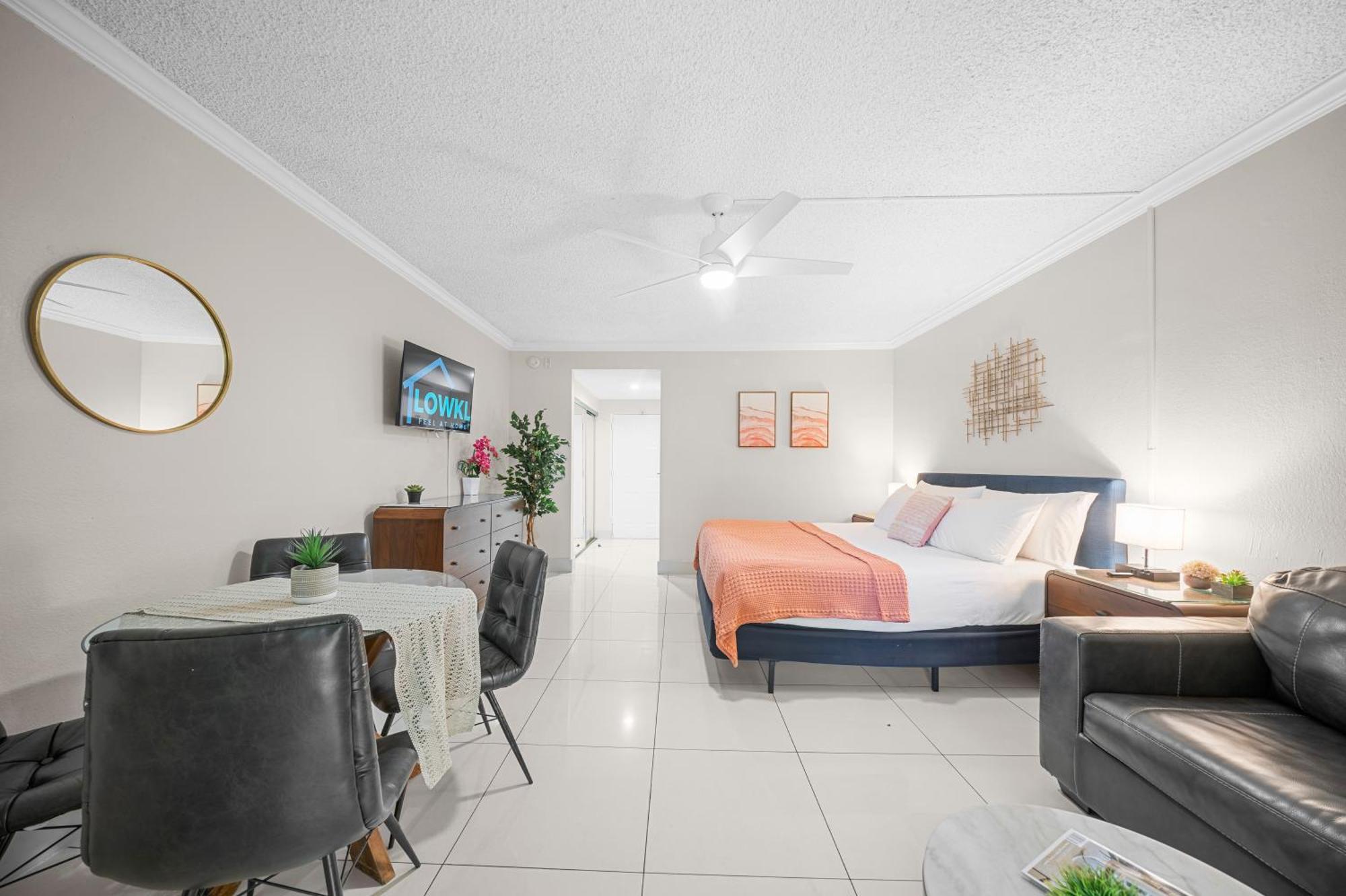 Hotel Boca Plaza à Boca Raton Extérieur photo